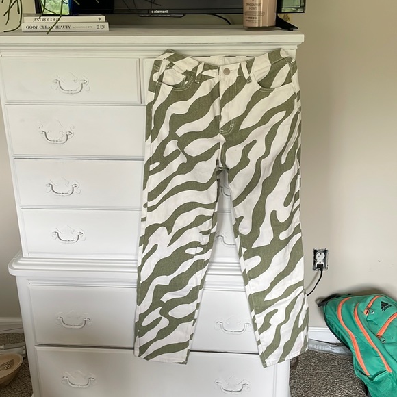 Patterned Jeans - Picture 1 of 3